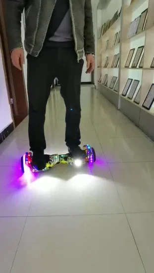 Hoverboard per scooter con equilibrio di pneumatici da 8 pollici 36V 500W con luce a LED